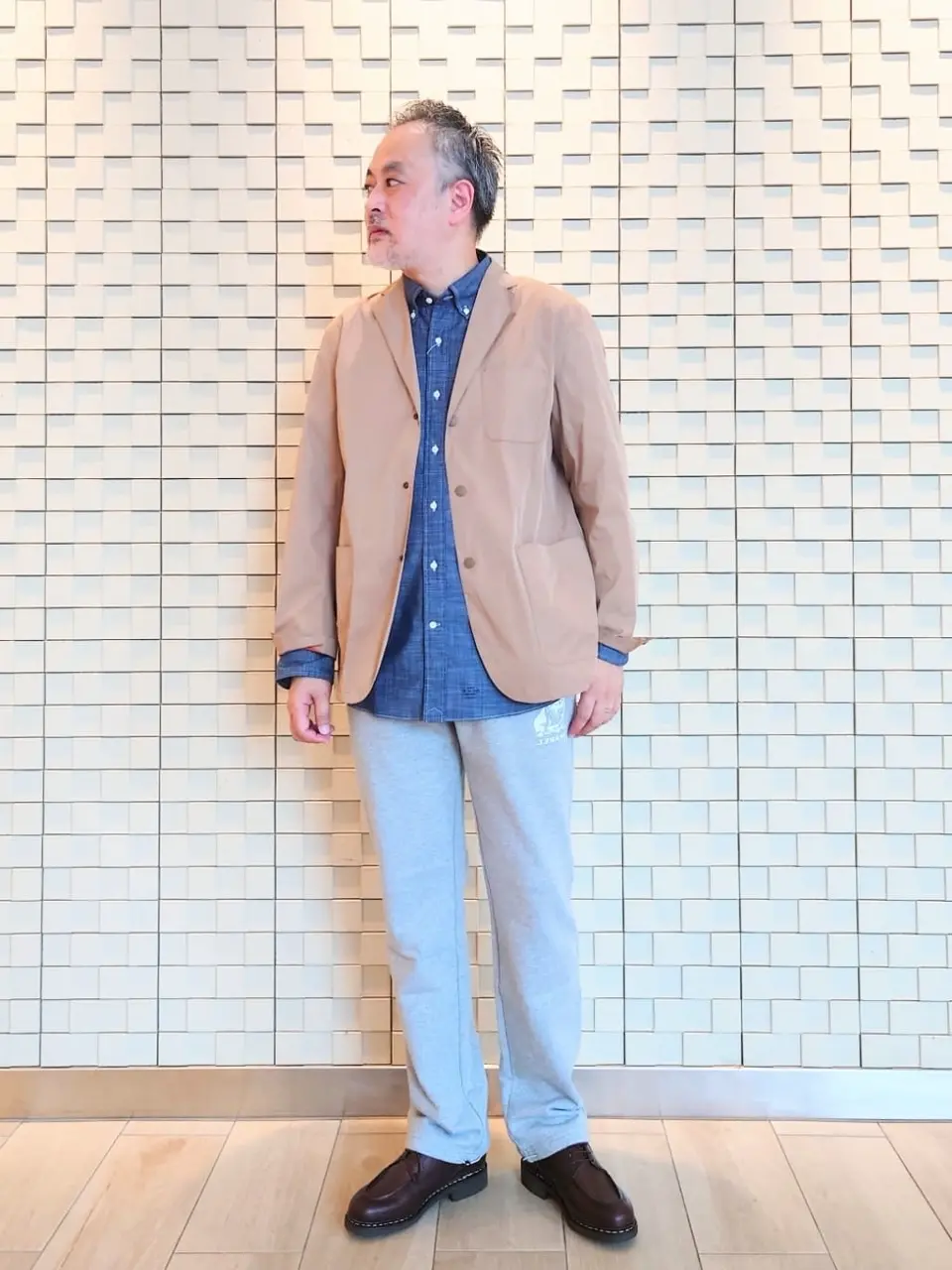 J.PRESS MEN 堤 コーディネート画像