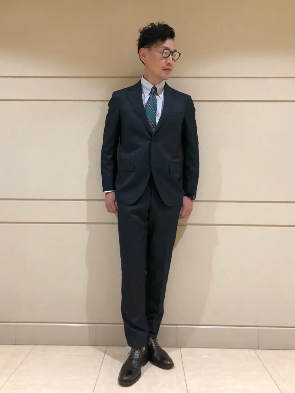  赤石 コーディネート画像