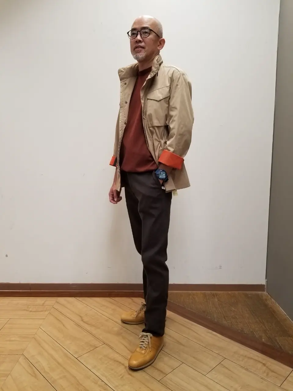  加賀谷 コーディネート画像