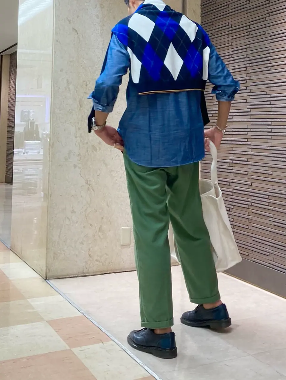 J.PRESS MEN 八巻 コーディネート画像