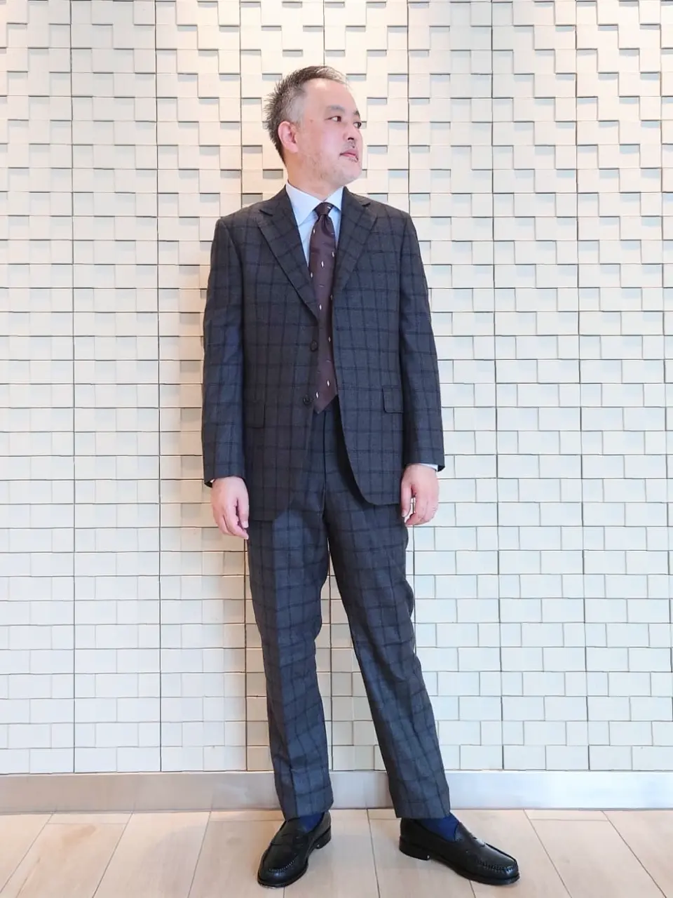  堤 コーディネート画像