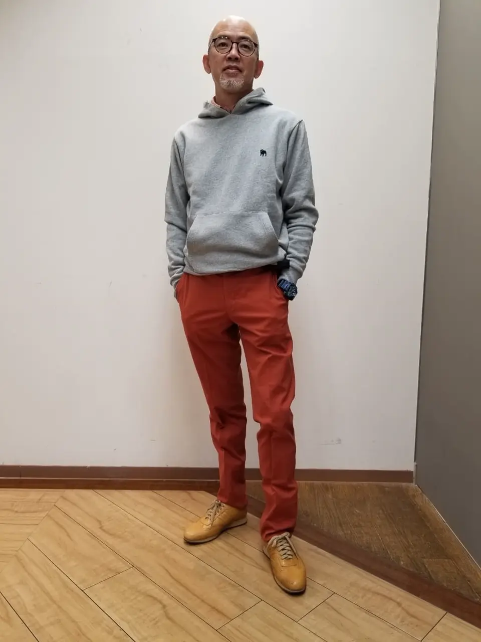  加賀谷 コーディネート画像