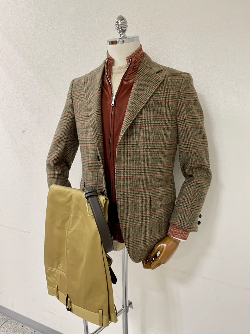  西室 コーディネート画像