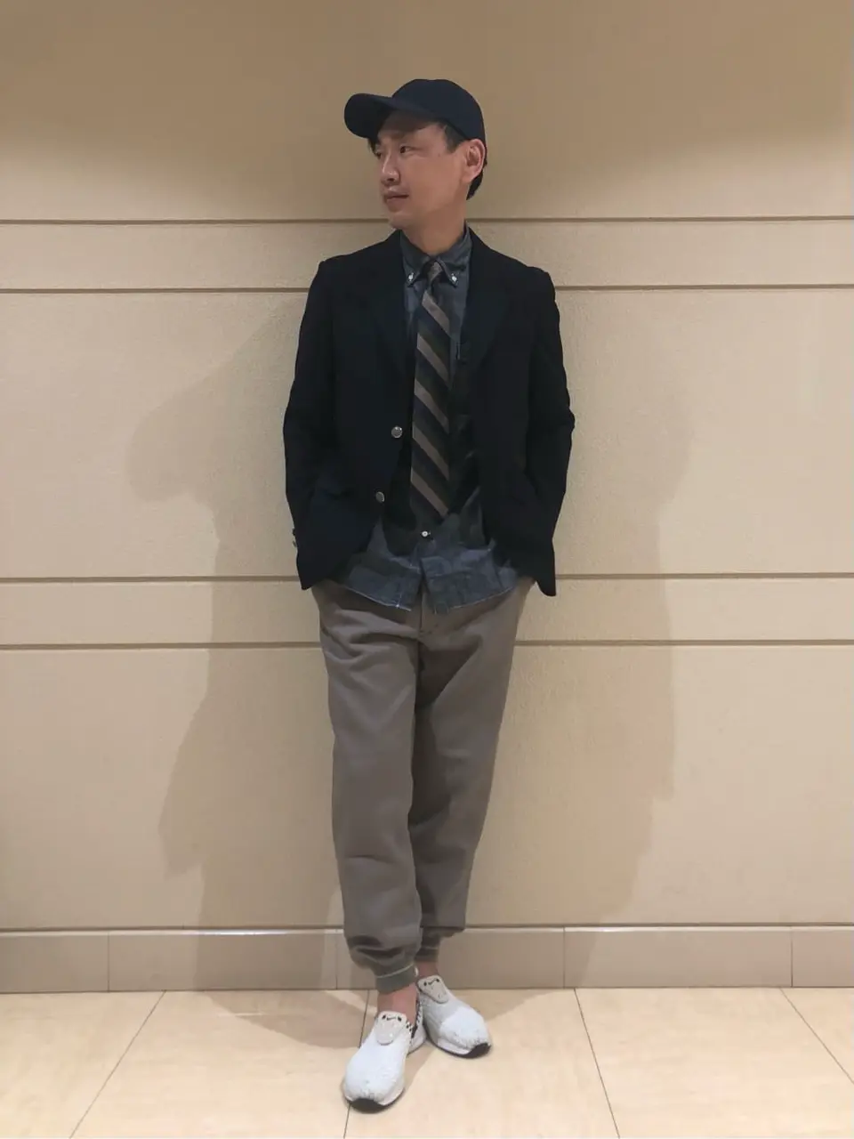  赤石 コーディネート画像