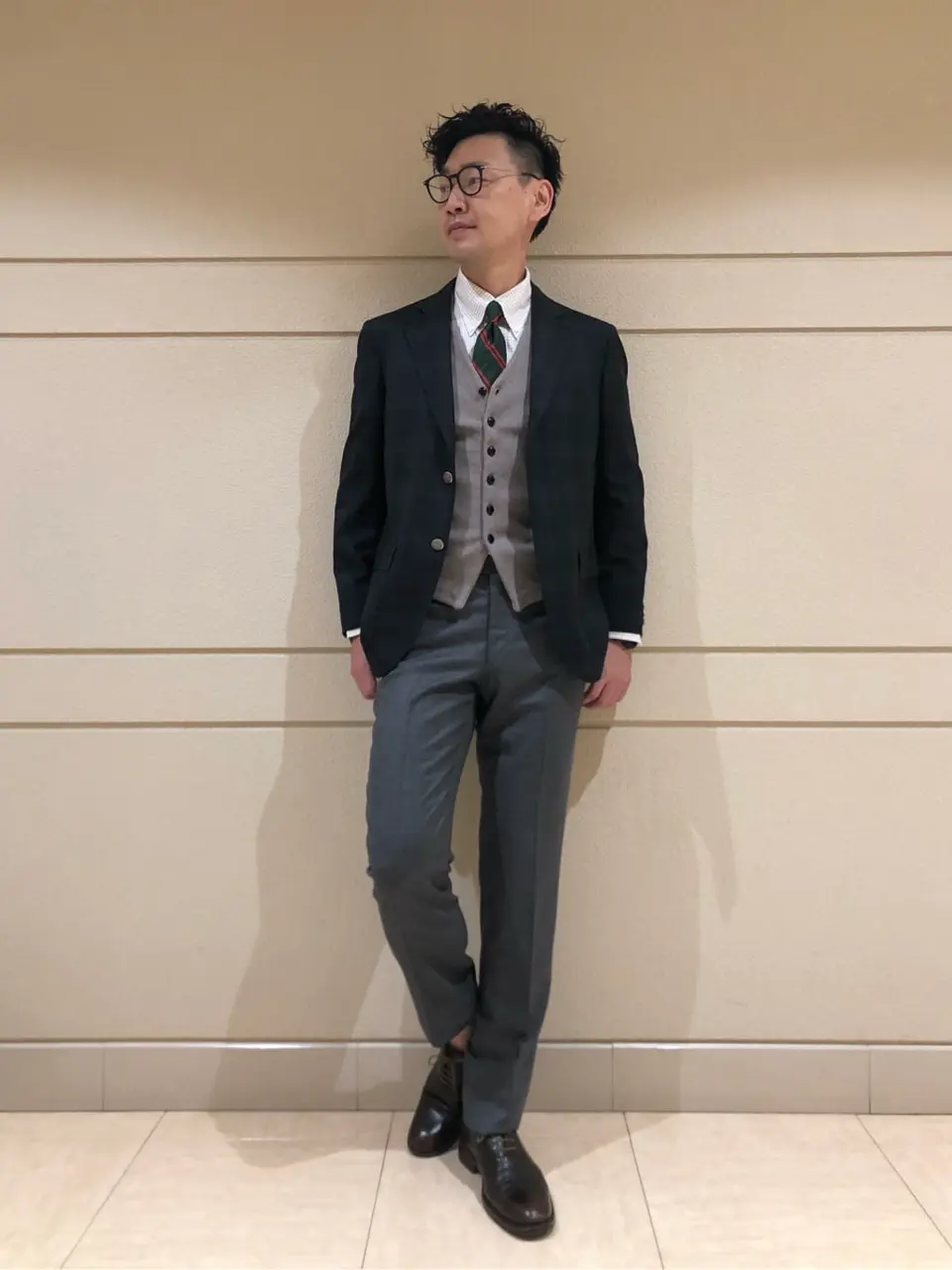 J.PRESS MEN 赤石 コーディネート画像