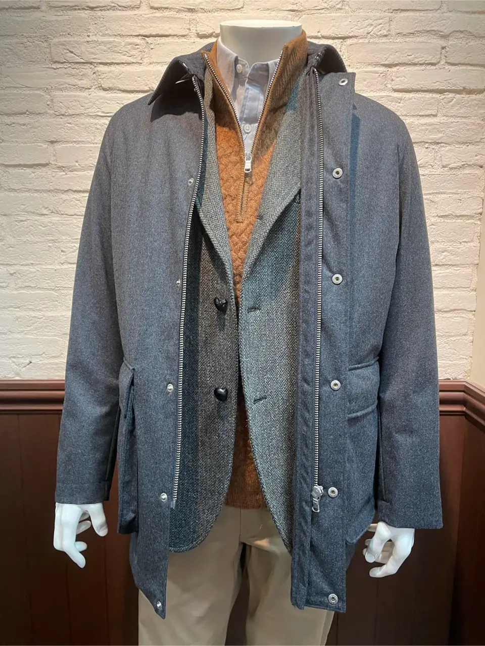  荒谷 コーディネート画像