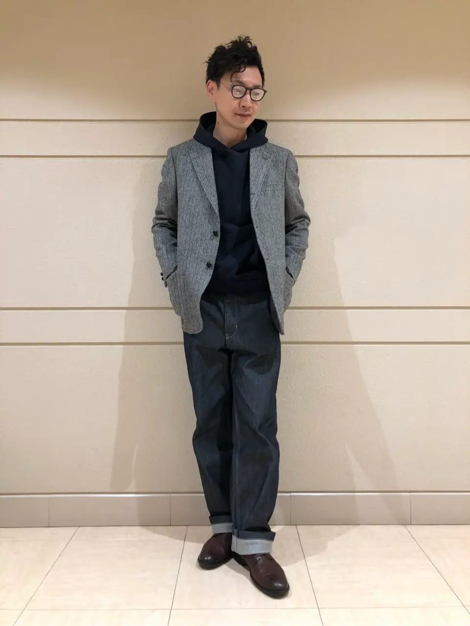  赤石 コーディネート画像