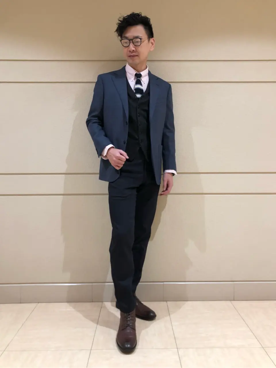  赤石 コーディネート画像