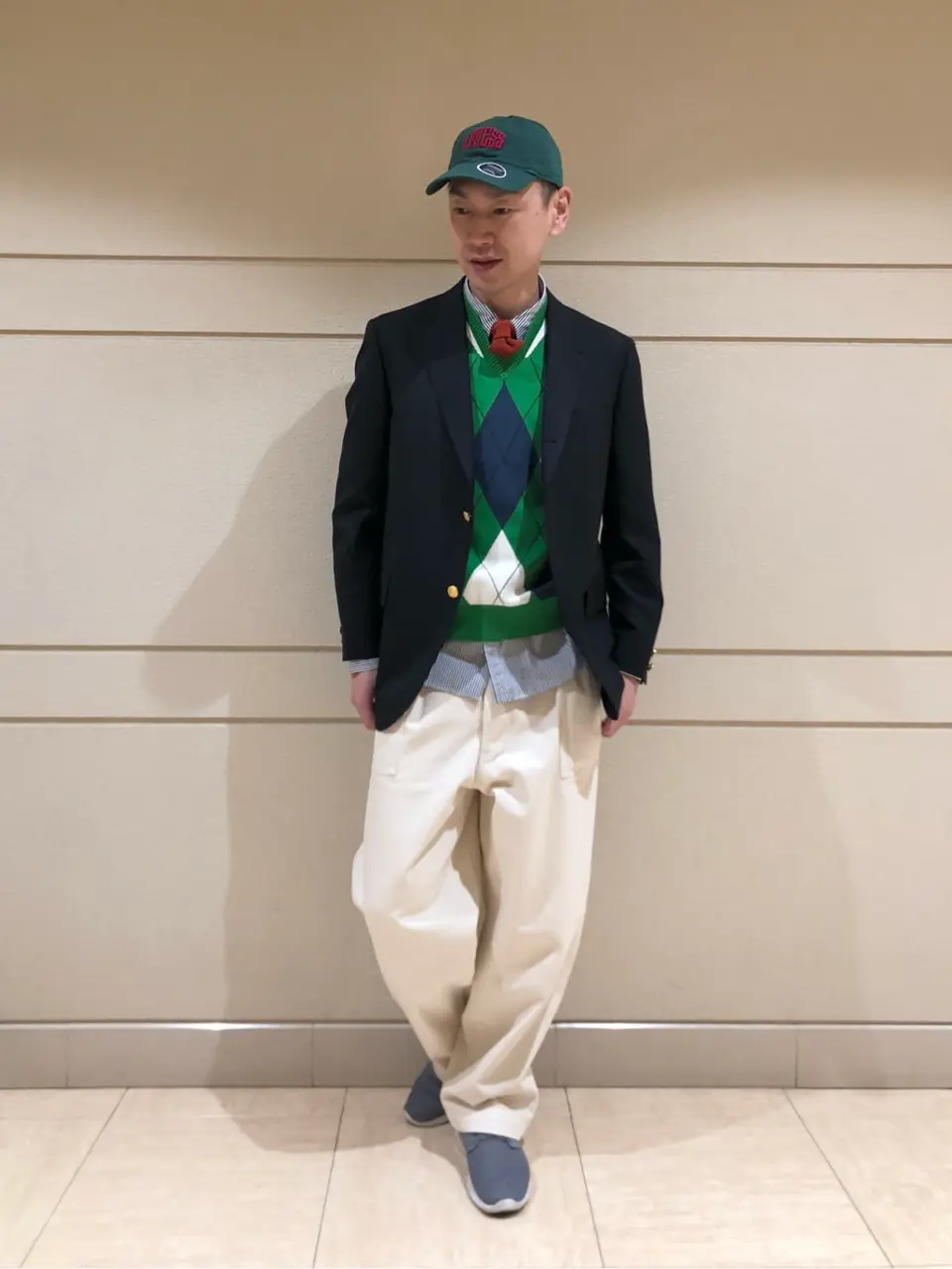  赤石 コーディネート画像