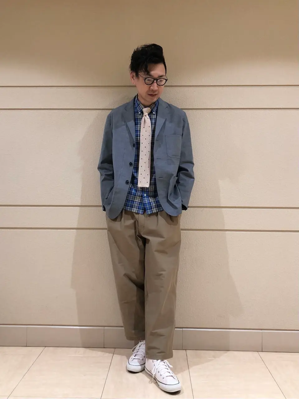  赤石 コーディネート画像