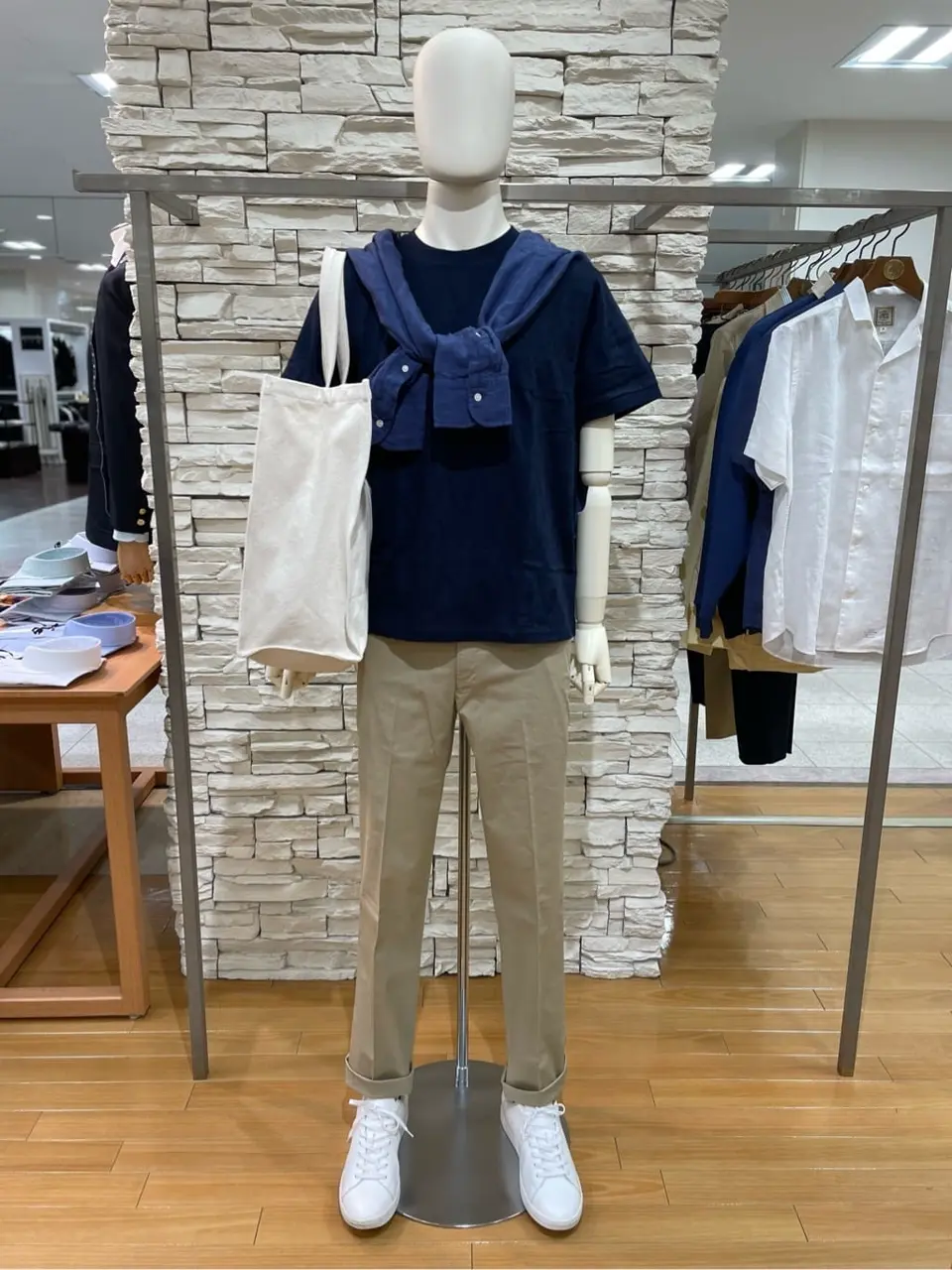  渡邊 コーディネート画像