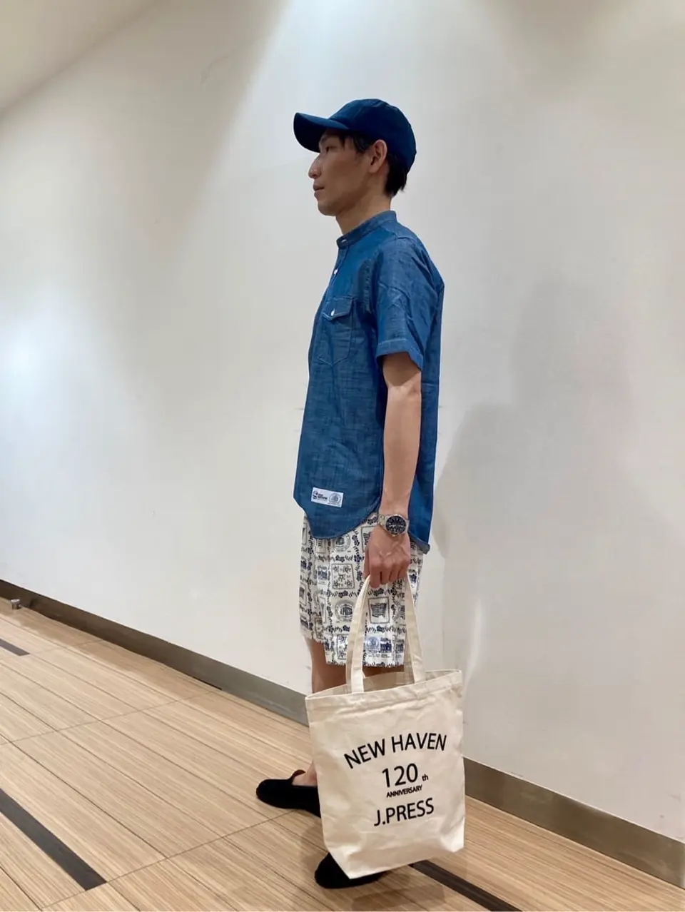 J.PRESS MEN 二口弘崇 コーディネート画像