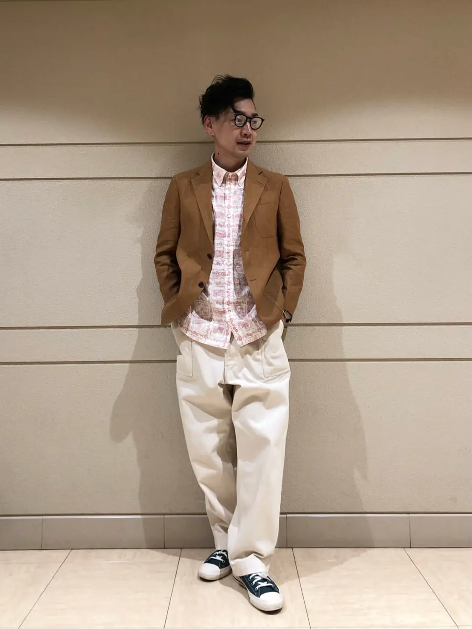  赤石 コーディネート画像