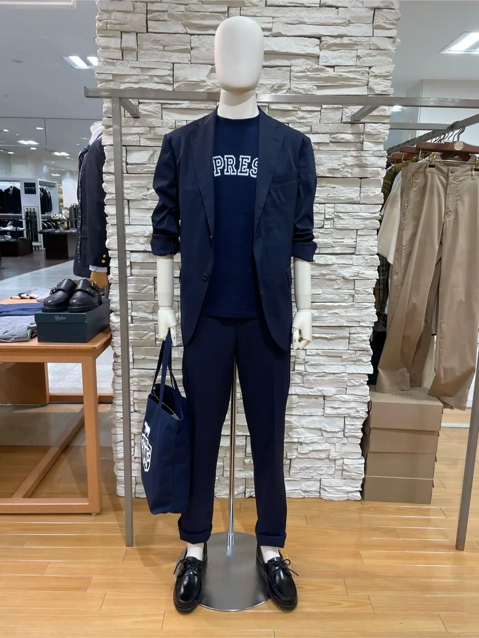  渡邊 コーディネート画像