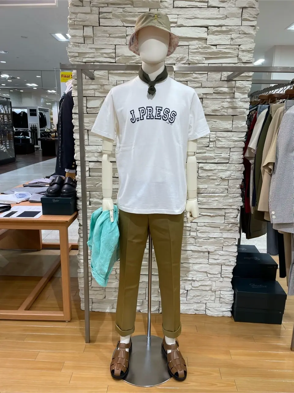  渡邊 コーディネート画像