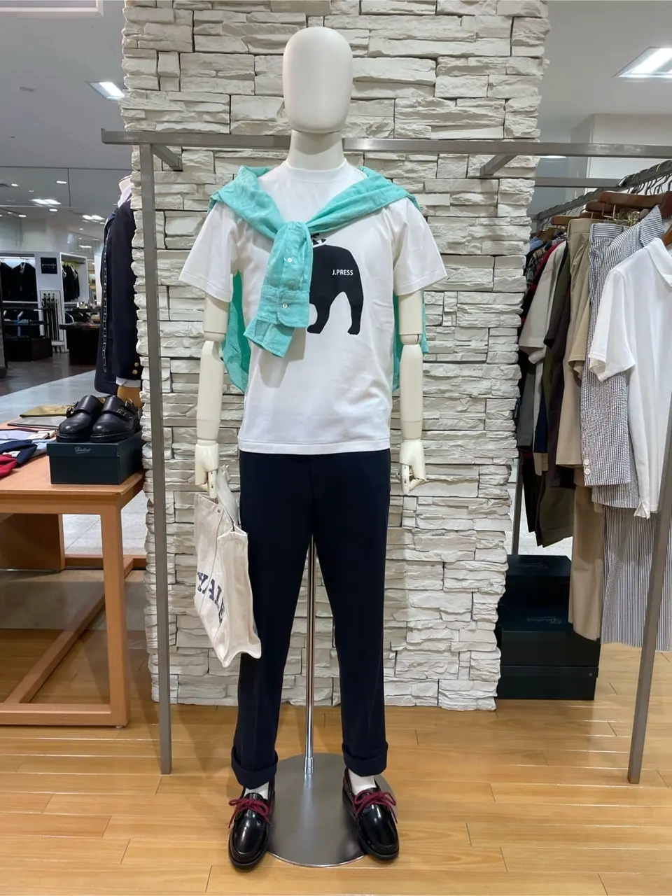  渡邊 コーディネート画像