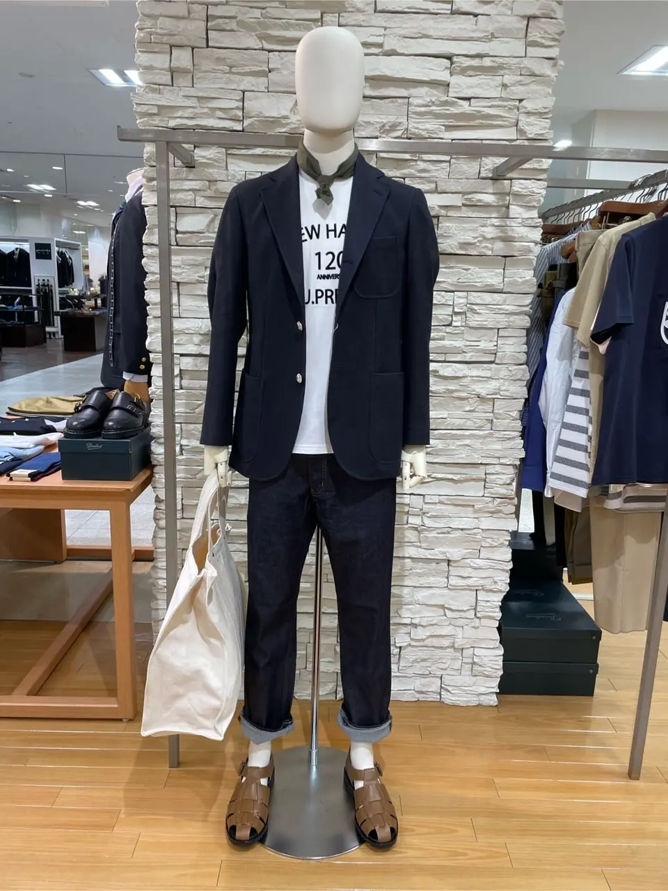  渡邊 コーディネート画像