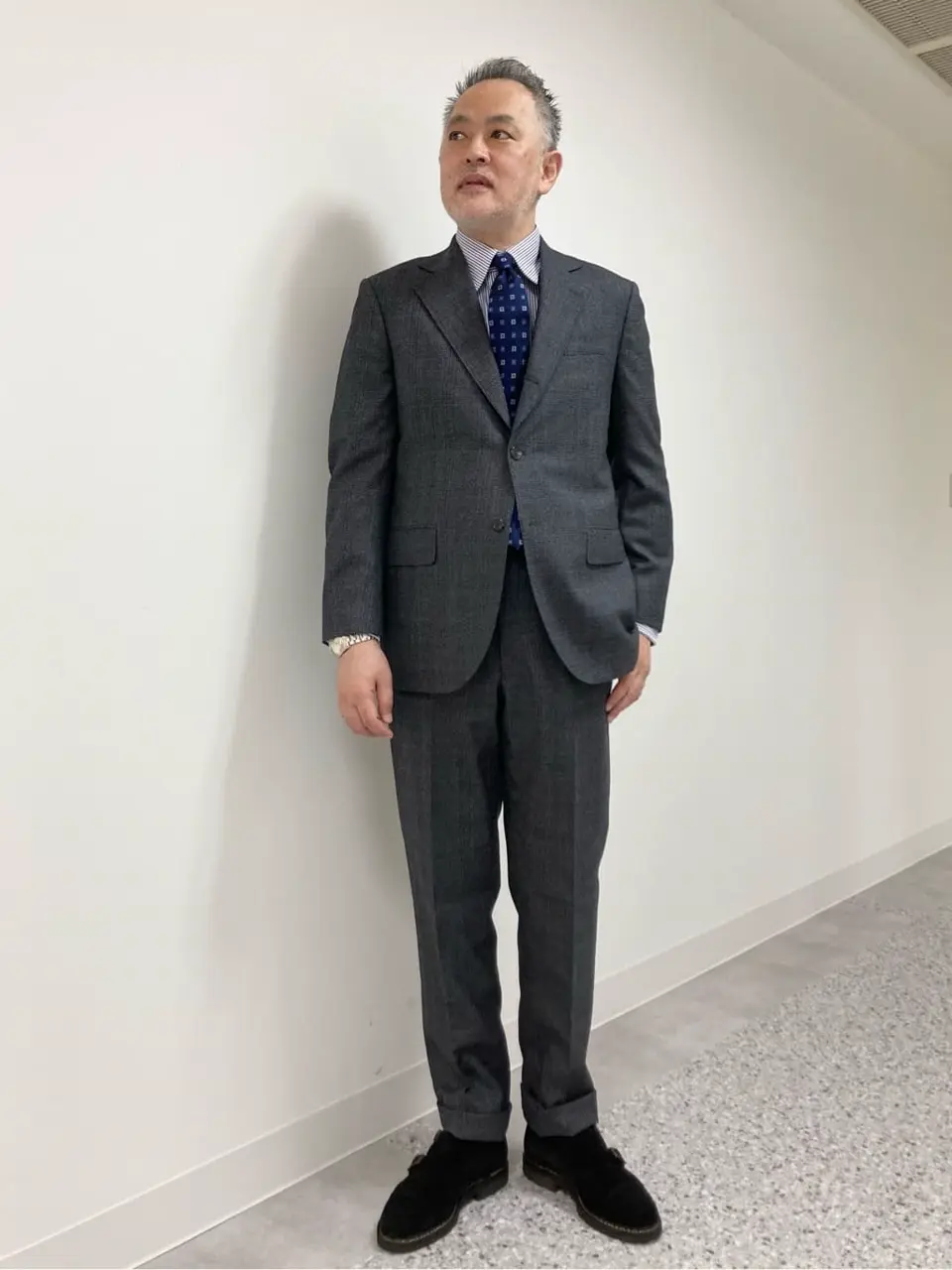  堤 コーディネート画像