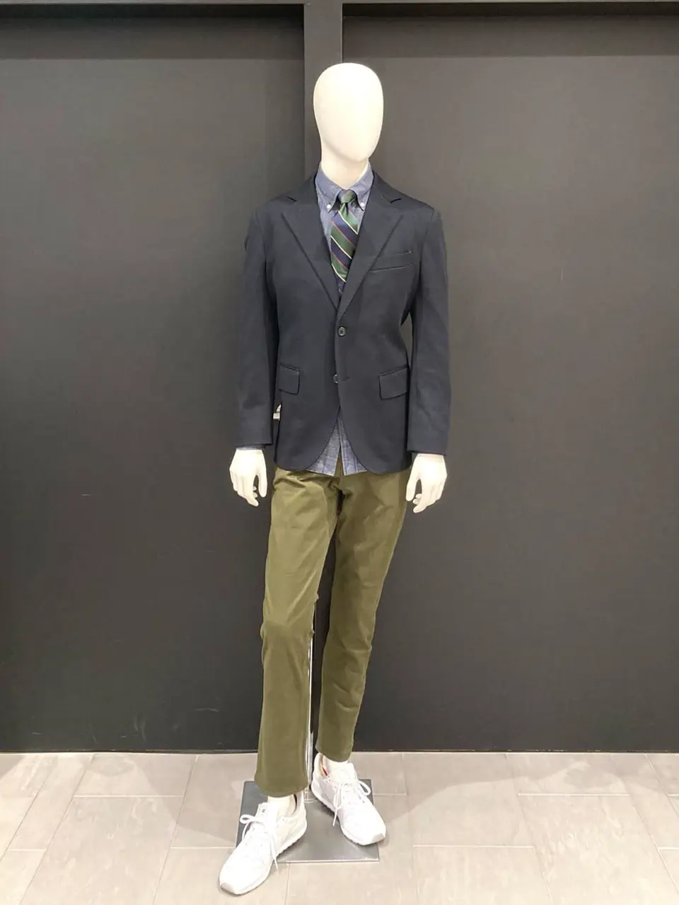  笹島 コーディネート画像