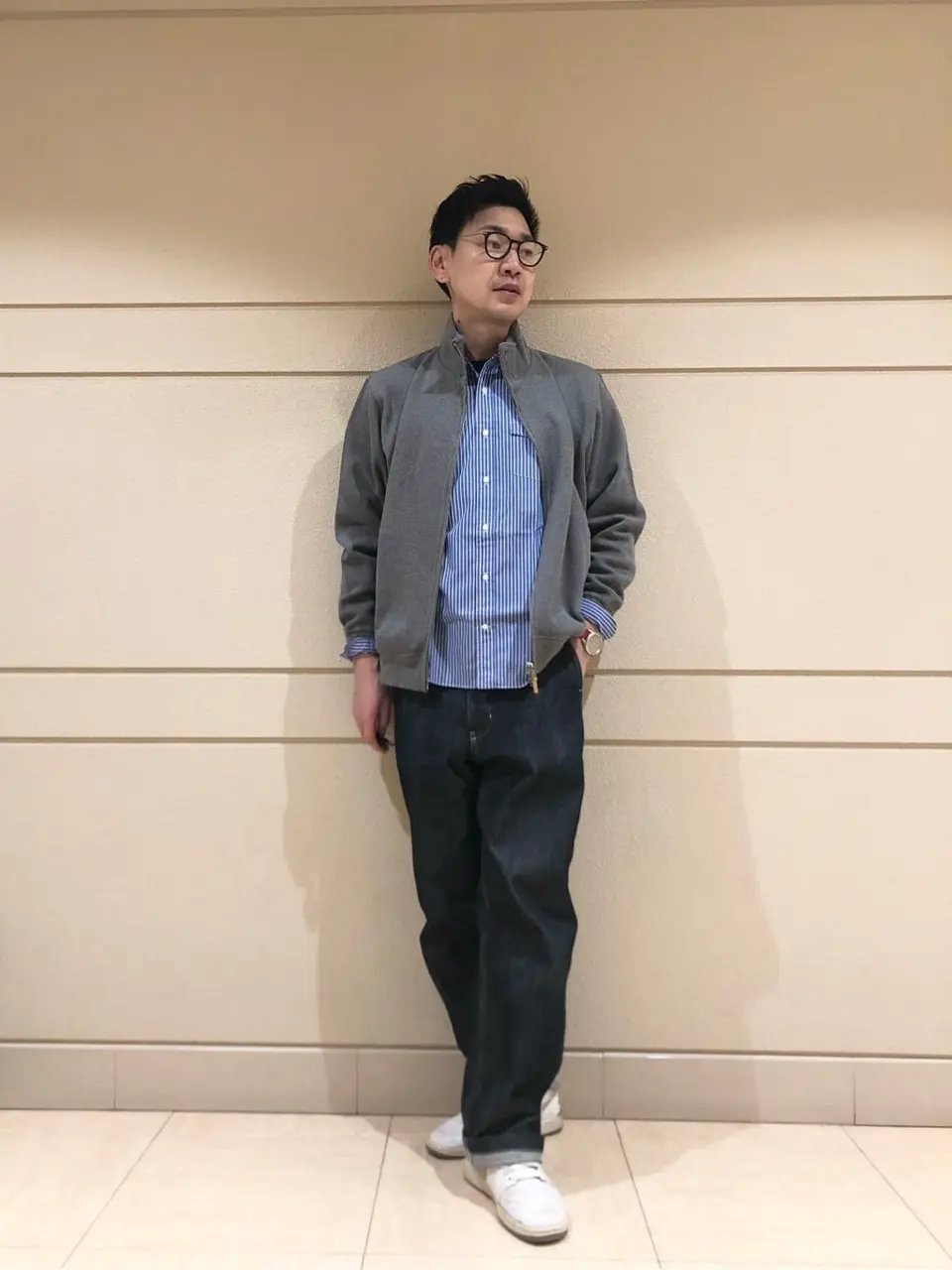  赤石 コーディネート画像