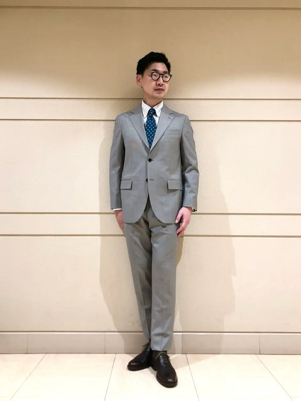  赤石 コーディネート画像