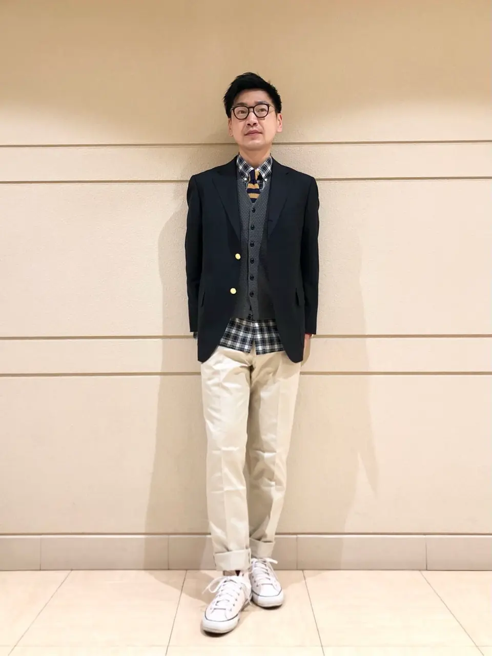  赤石 コーディネート画像