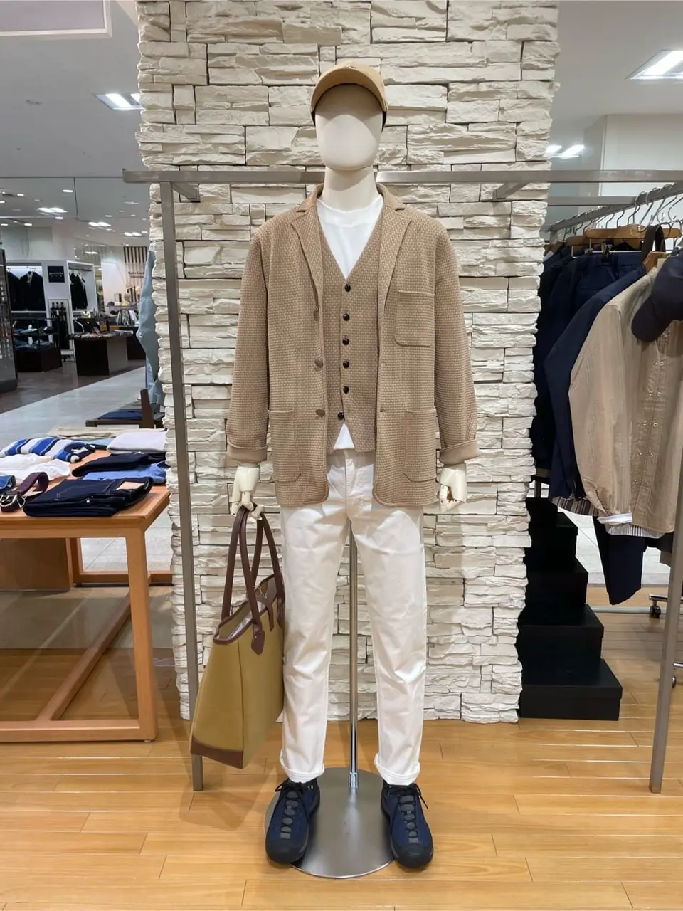  渡邊 コーディネート画像