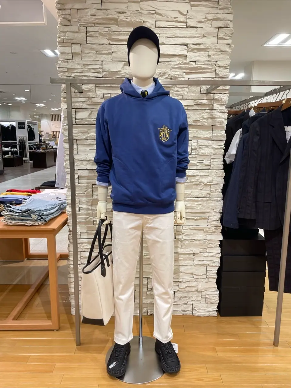  渡邊 コーディネート画像