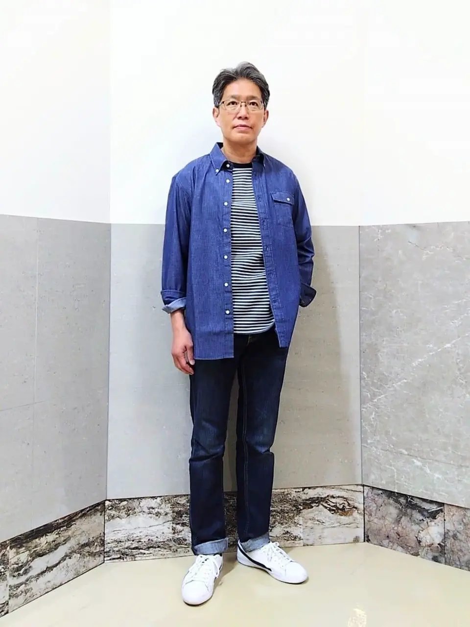  金子 コーディネート画像