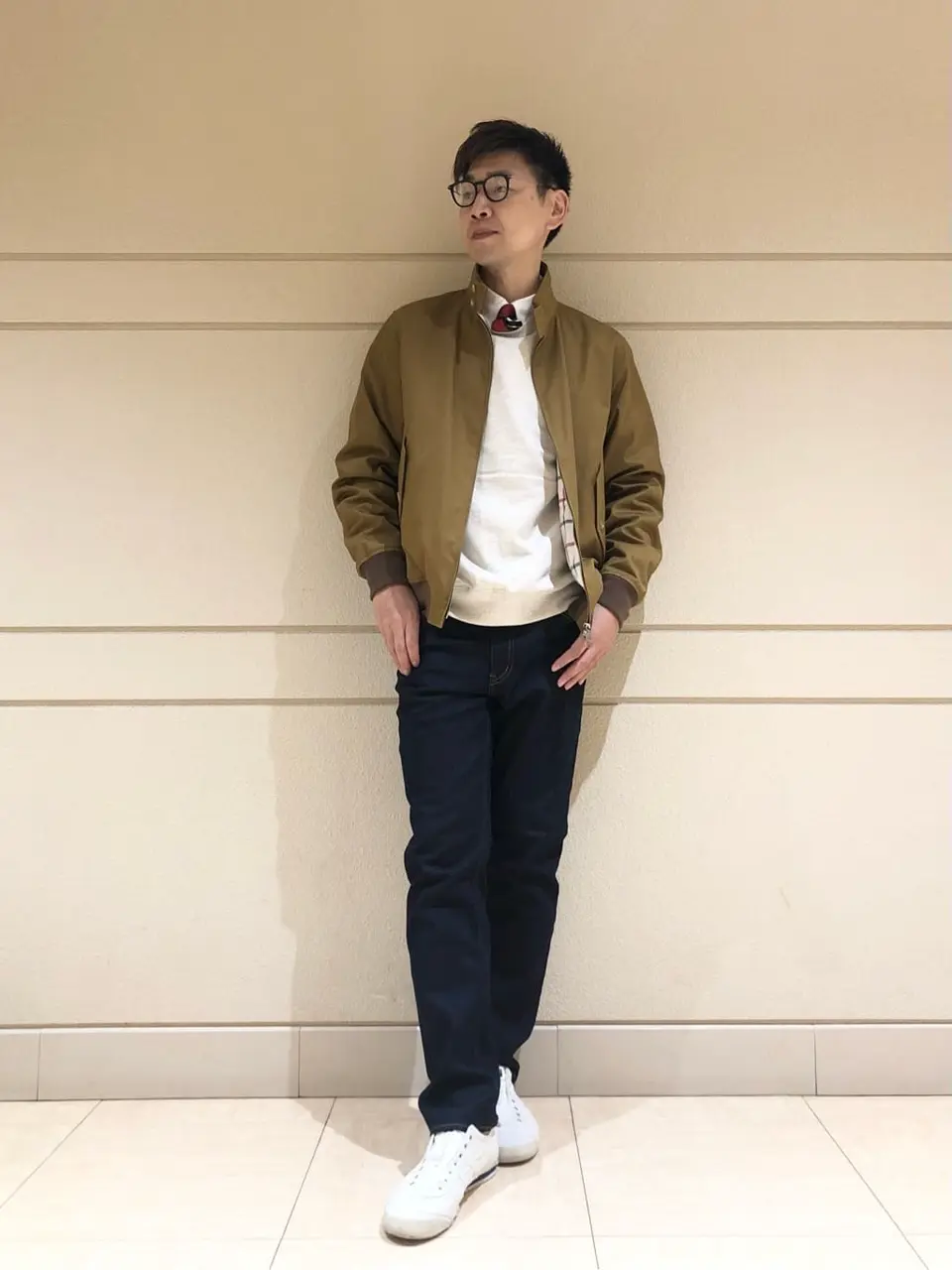  赤石 コーディネート画像