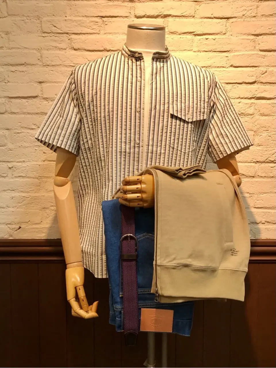 J.PRESS MEN 黒川 コーディネート画像
