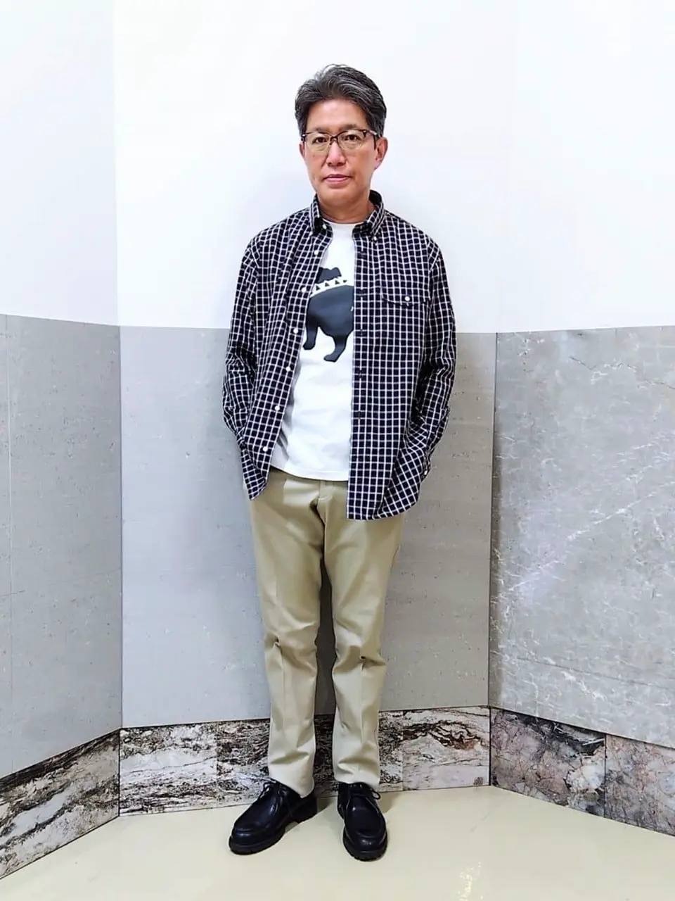  金子 コーディネート画像