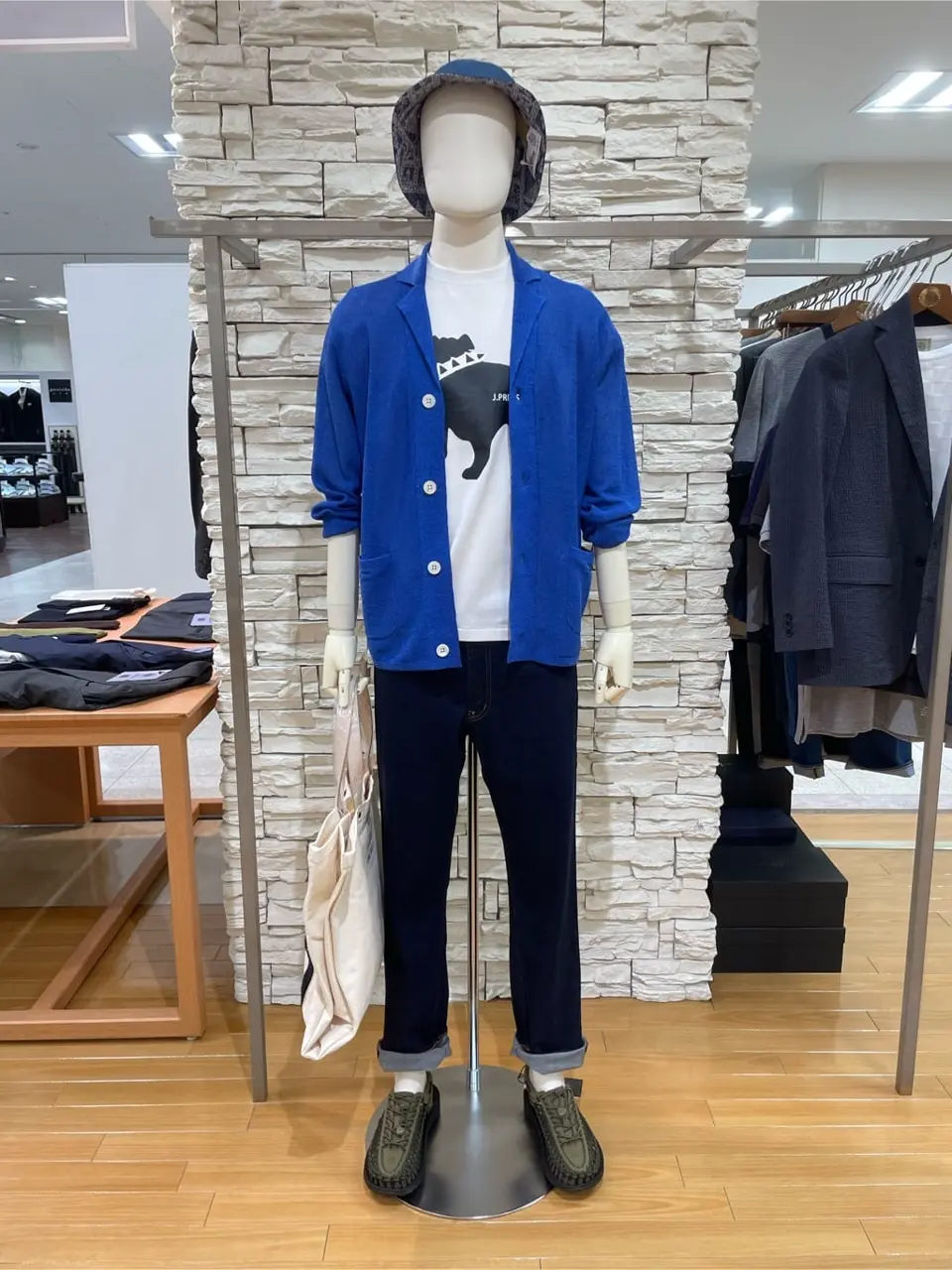  渡邊 コーディネート画像