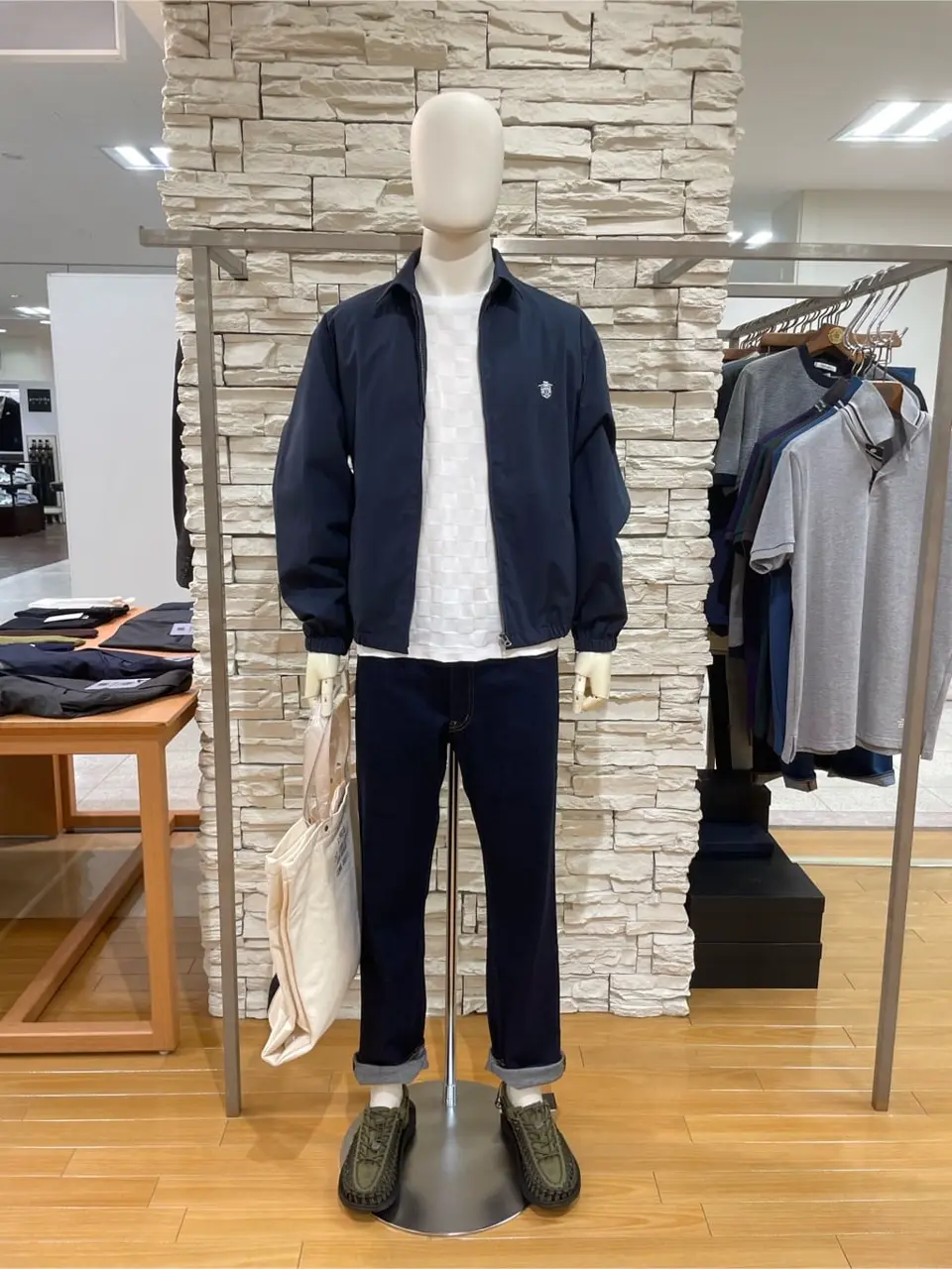  渡邊 コーディネート画像