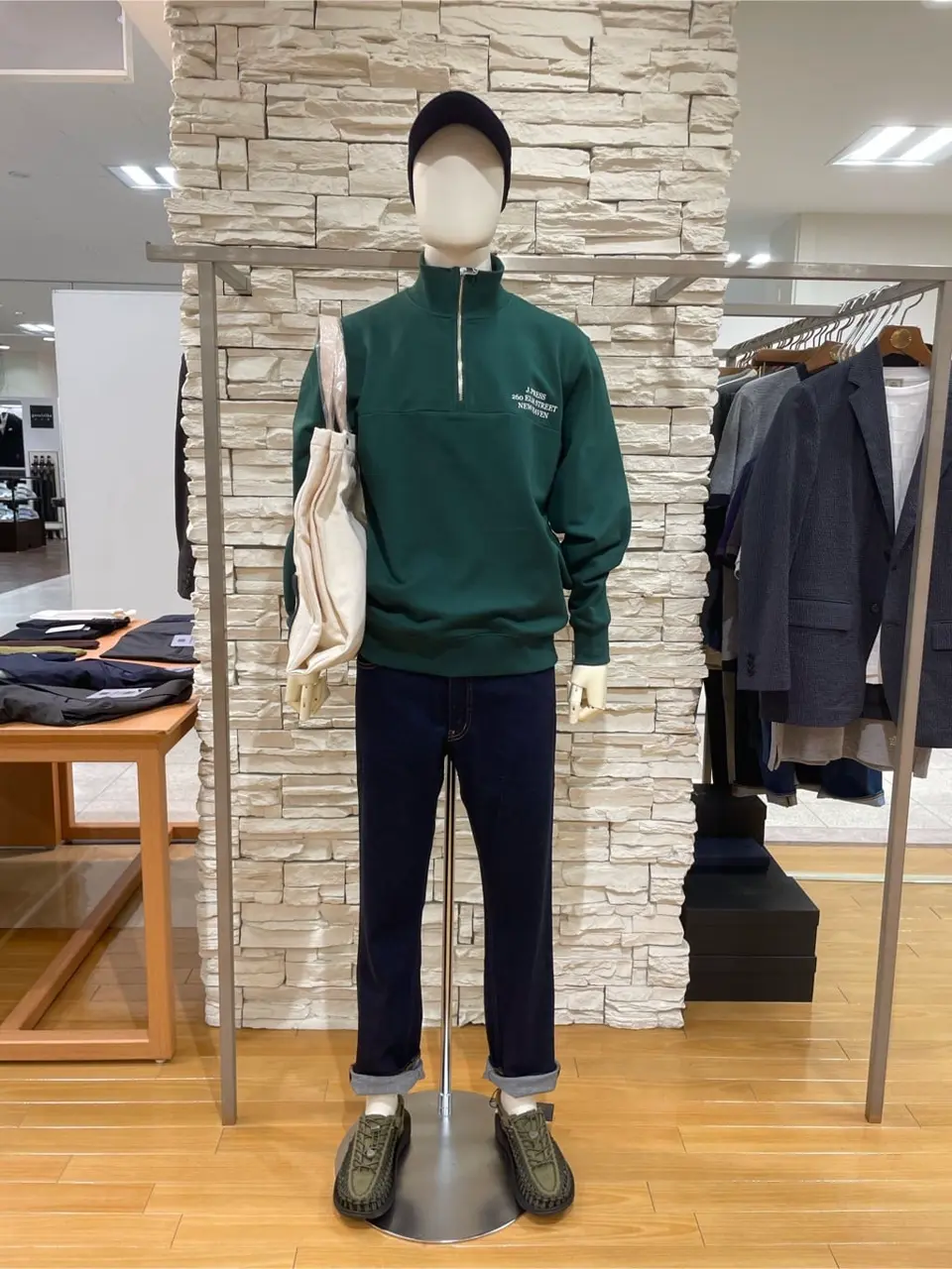  渡邊 コーディネート画像