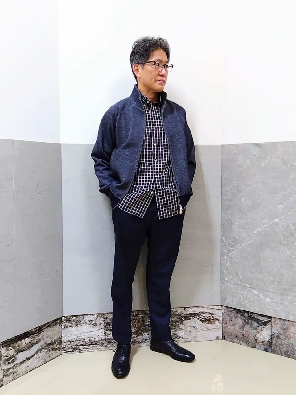  金子 コーディネート画像