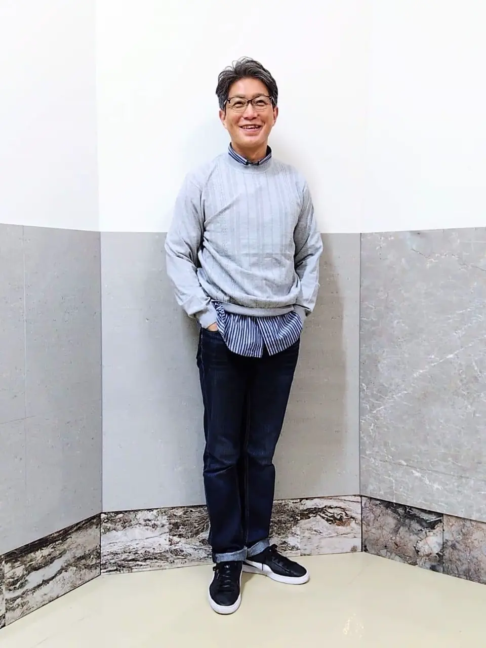  金子 コーディネート画像