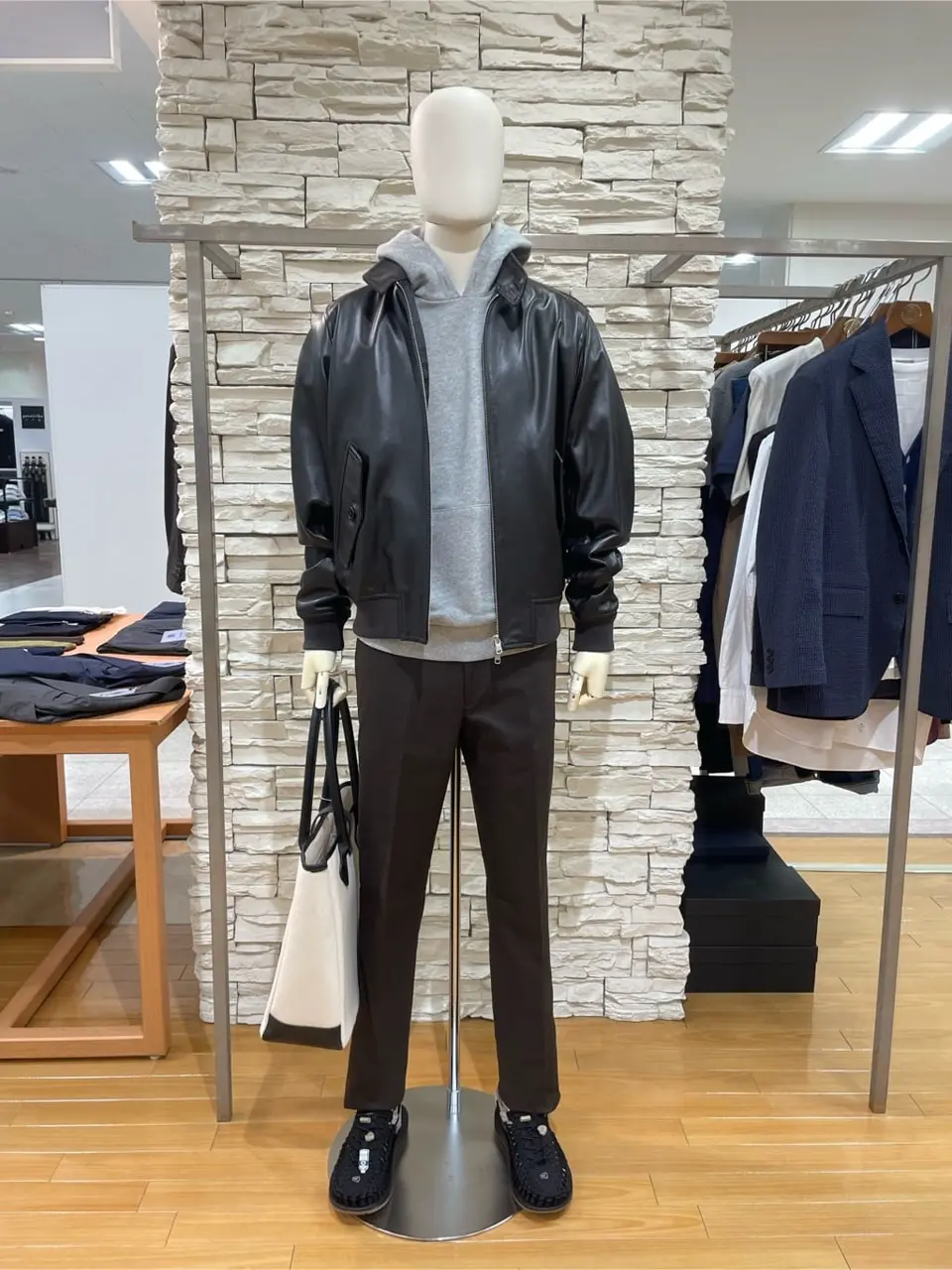  渡邊 コーディネート画像