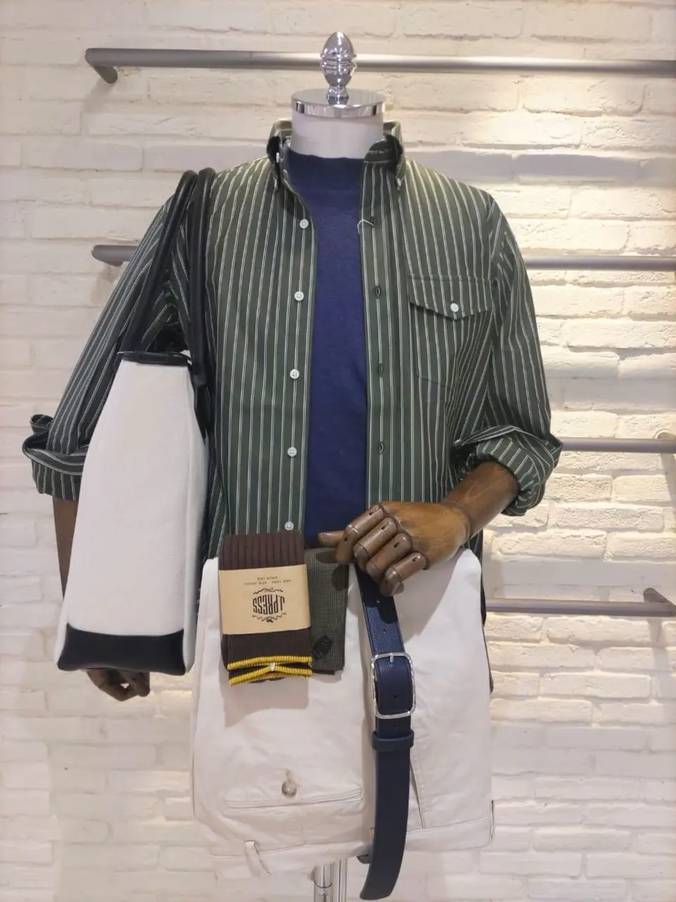 J.PRESS MEN 金澤 コーディネート画像