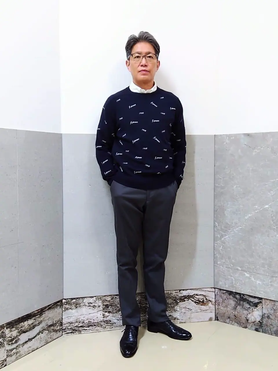  金子 コーディネート画像