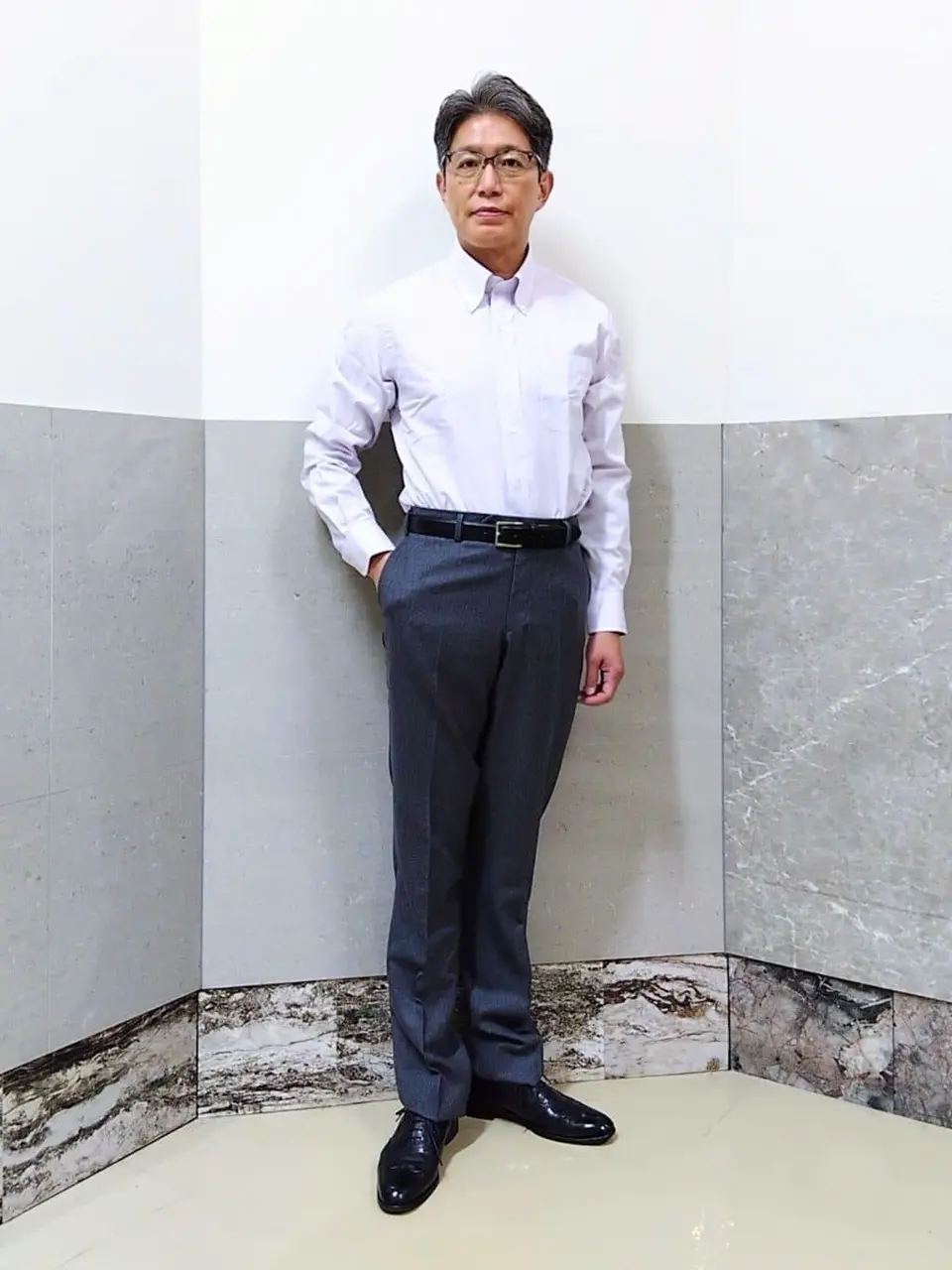  金子 コーディネート画像