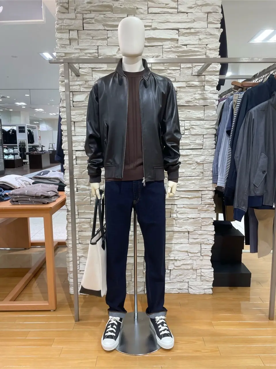  渡邊 コーディネート画像