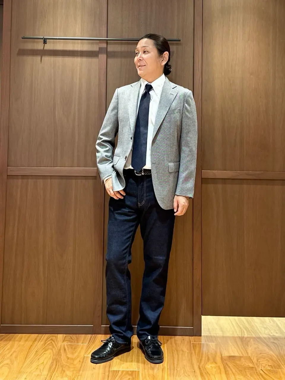  二瓶 コーディネート画像