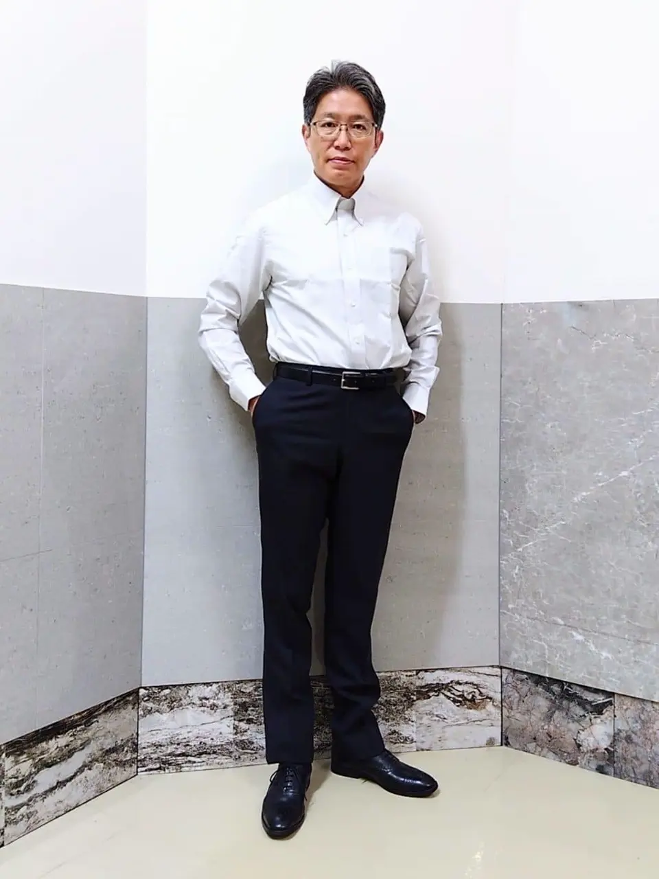  金子 コーディネート画像