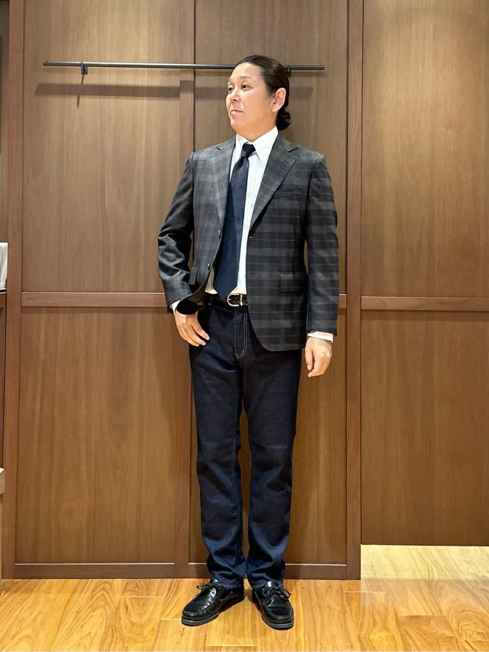  二瓶 コーディネート画像