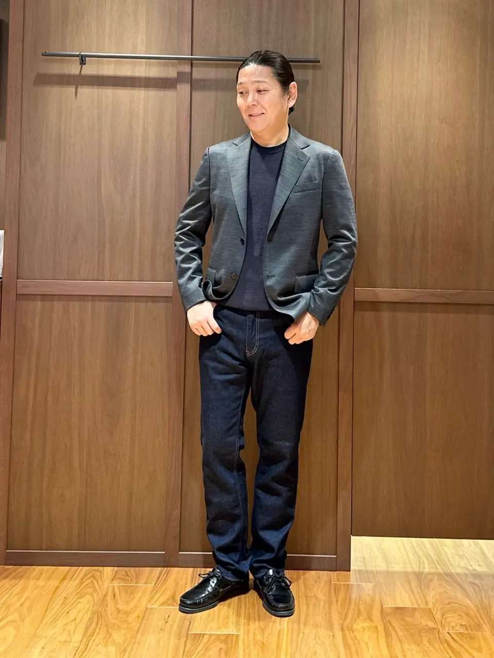  二瓶 コーディネート画像