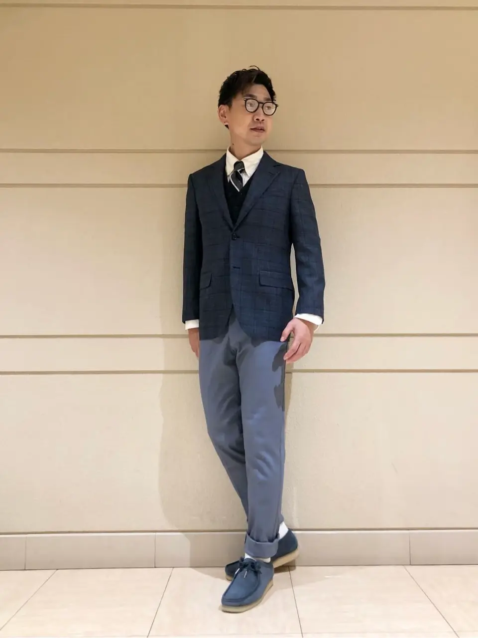  赤石 コーディネート画像