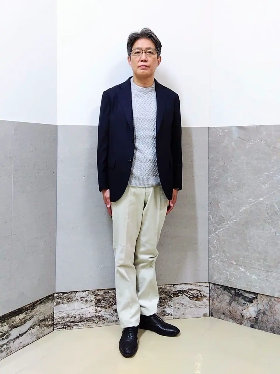  金子 コーディネート画像