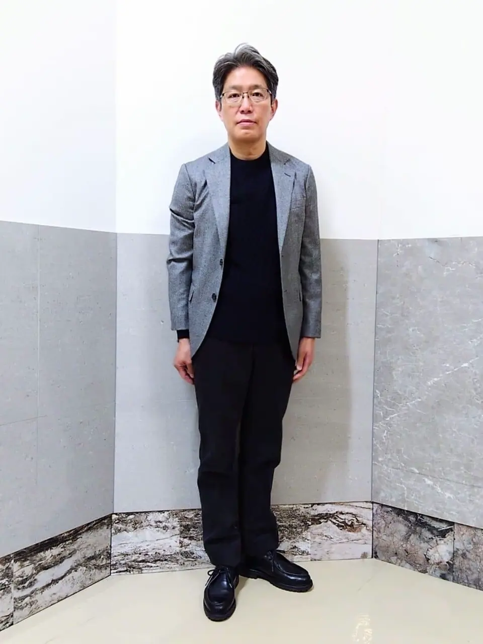  金子 コーディネート画像