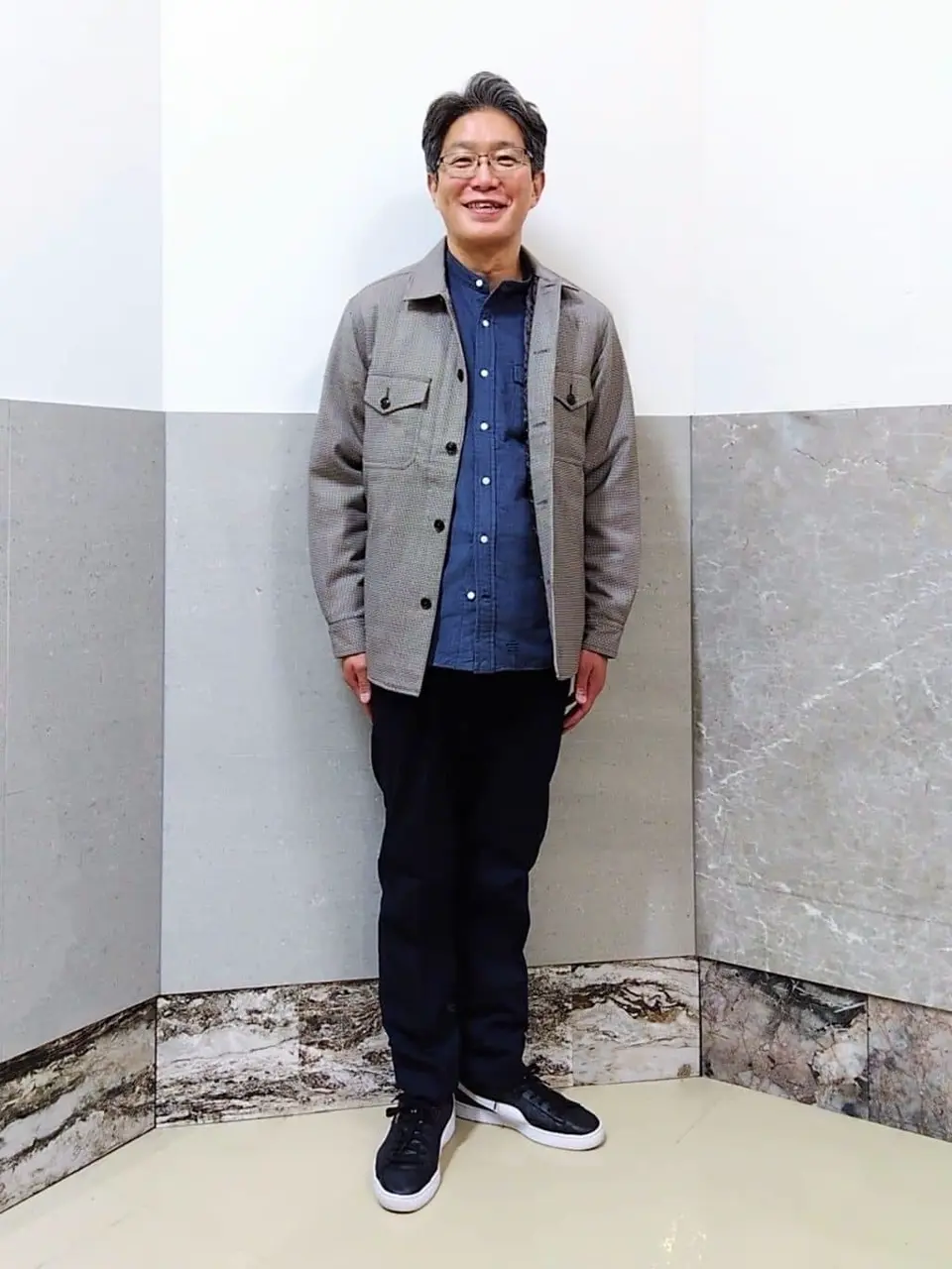  金子 コーディネート画像